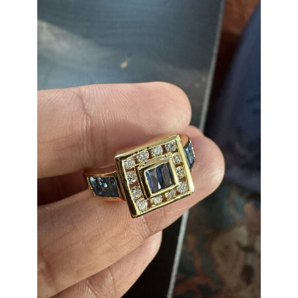 Fine stamped 10k Gold Sculpted Square Smoky Blue size 8 Comfort Band Ring - Picture 1 of 9